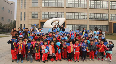 關(guān)愛(ài)下一代眼健康，好視力文化館參觀(guān)