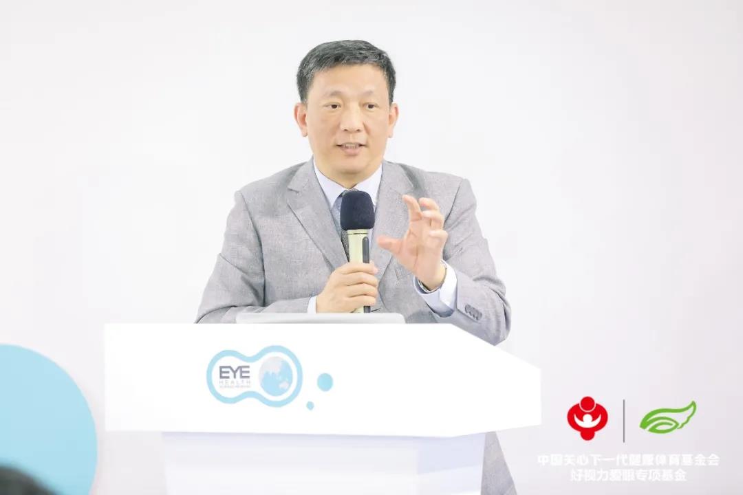 劉祖國(guó)教授專(zhuān)題講座——《科普在干眼發(fā)展控制中的重要性》