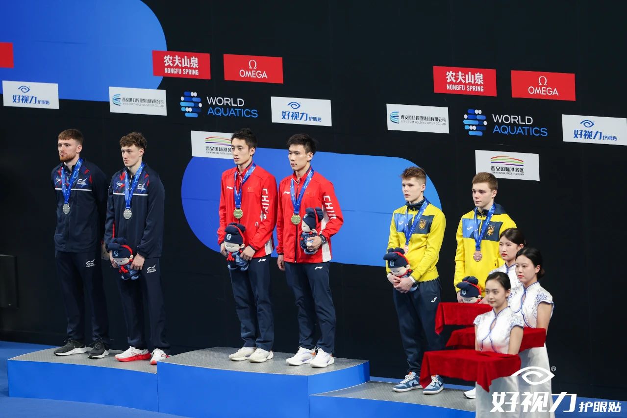 比賽首日，全紅嬋陳芋汐“一騎絕塵式”奪金！